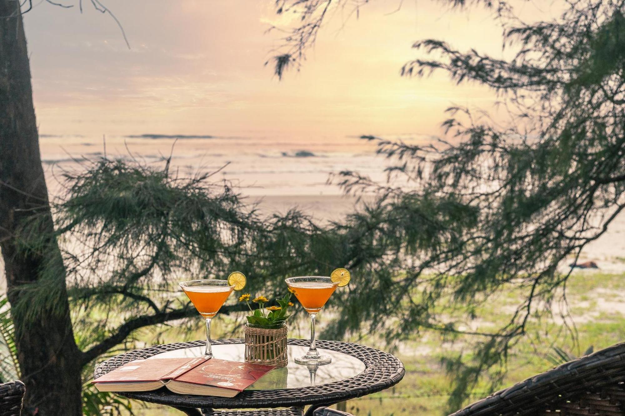 Mandrem Beach Resort, A Member Of Radisson Individuals Retreat Eksteriør billede