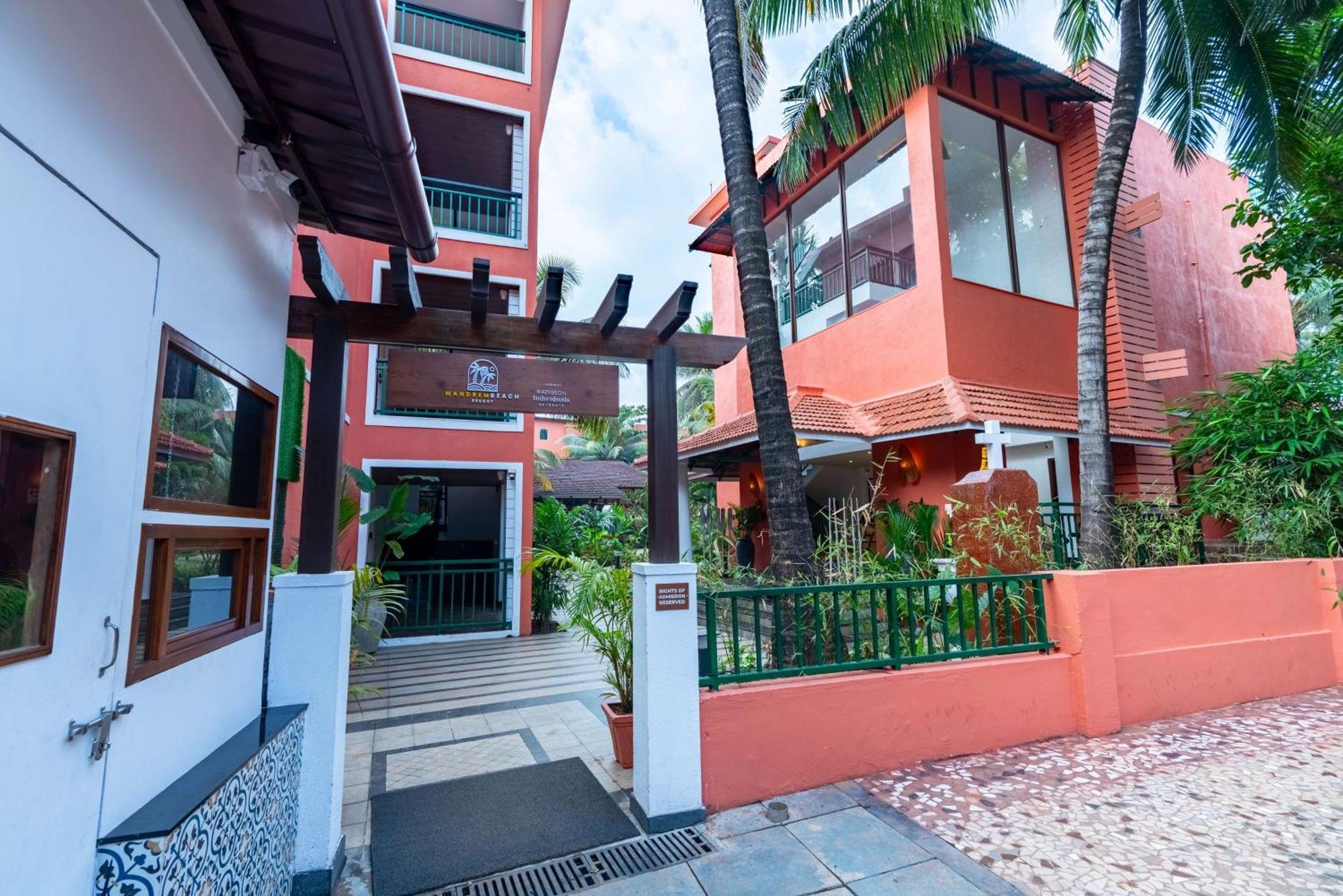 Mandrem Beach Resort, A Member Of Radisson Individuals Retreat Eksteriør billede