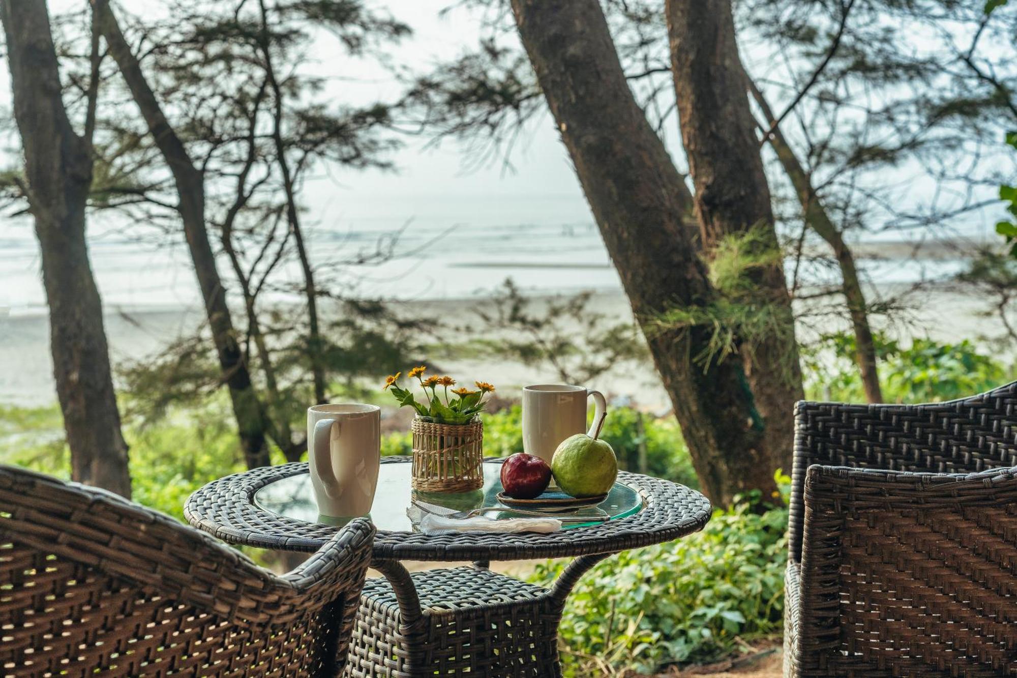 Mandrem Beach Resort, A Member Of Radisson Individuals Retreat Eksteriør billede