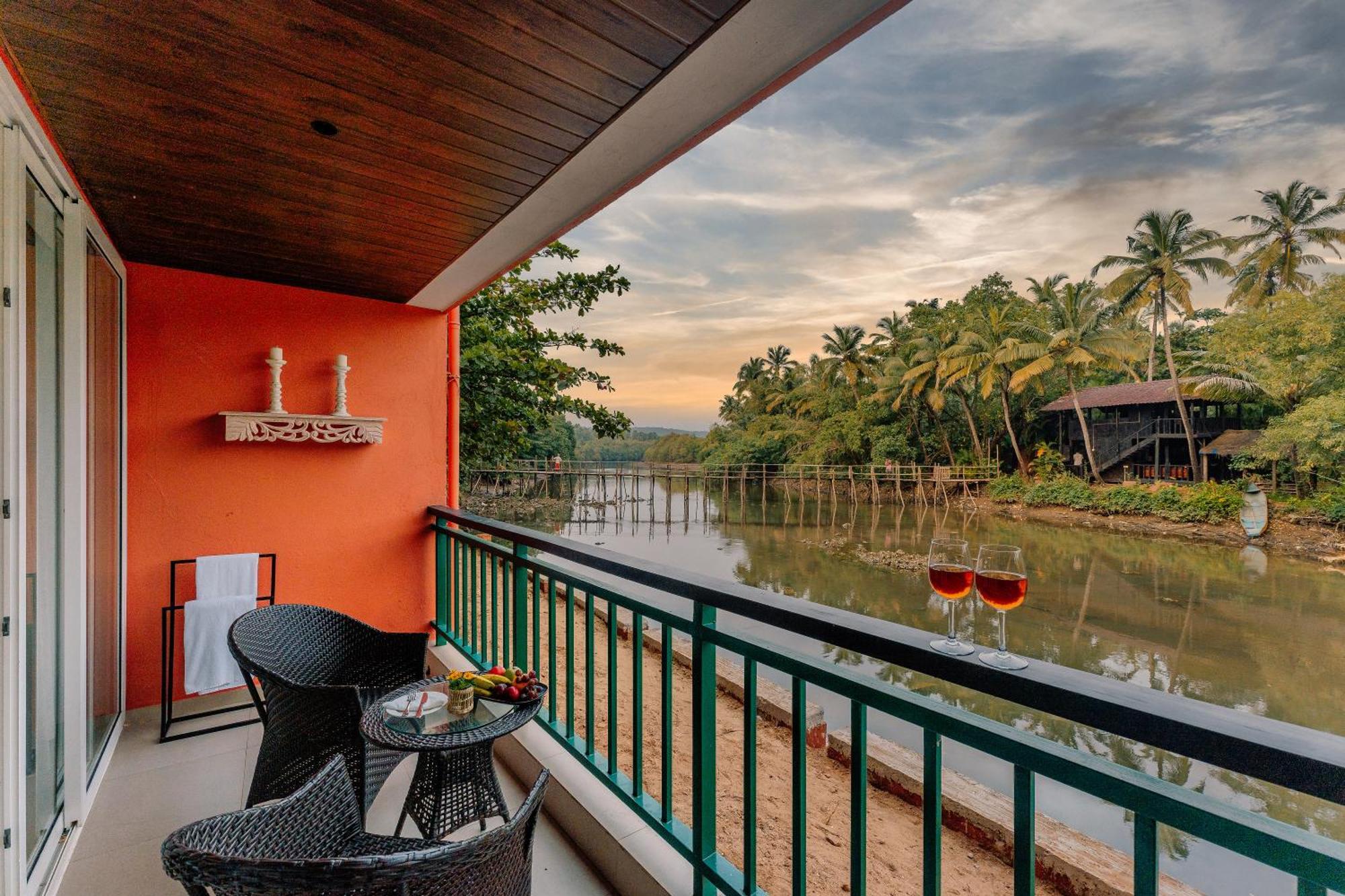 Mandrem Beach Resort, A Member Of Radisson Individuals Retreat Eksteriør billede
