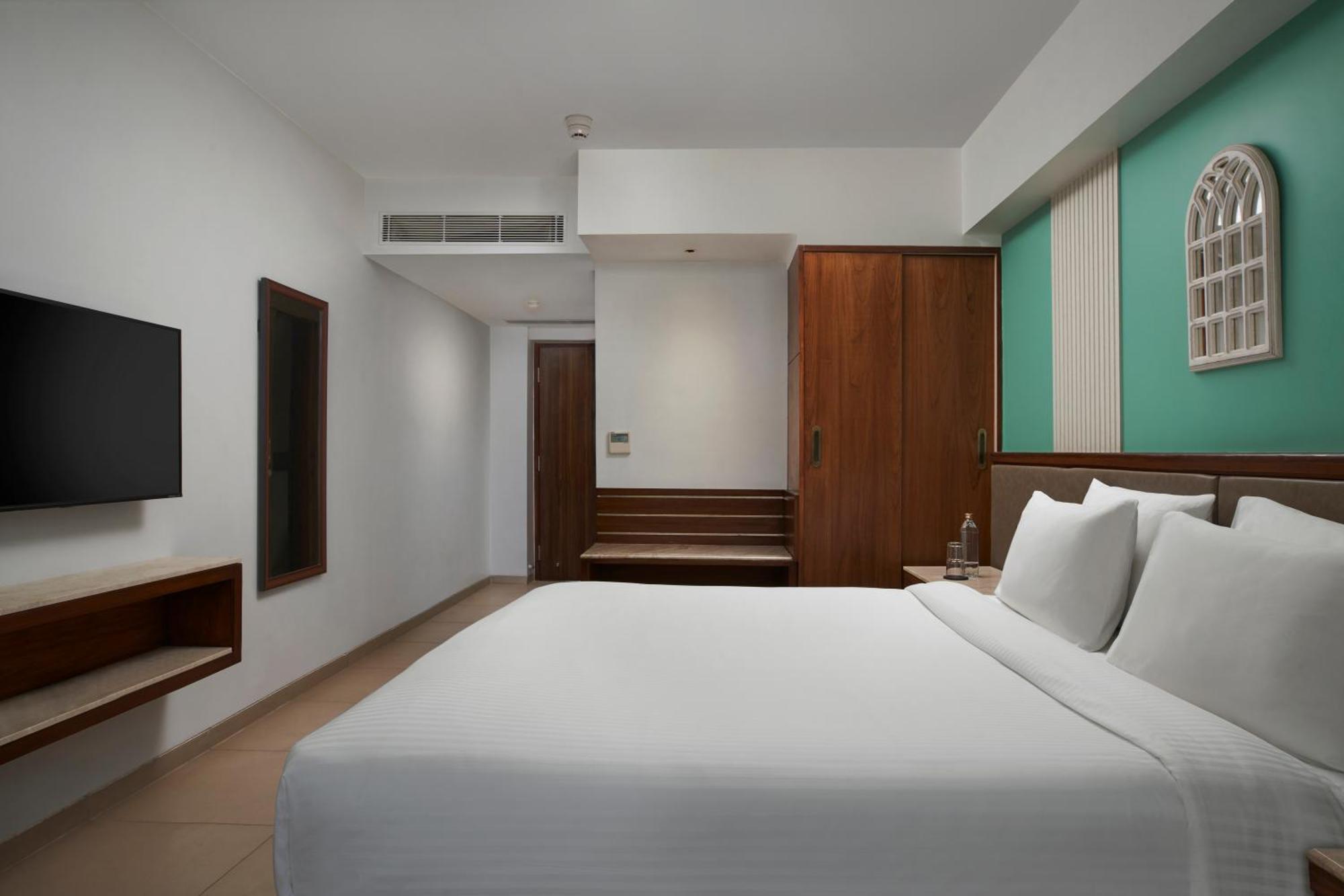 Mandrem Beach Resort, A Member Of Radisson Individuals Retreat Eksteriør billede